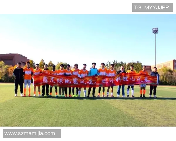 川渝足球明星联队携手共创辉煌未来展现足球魅力与团结精神